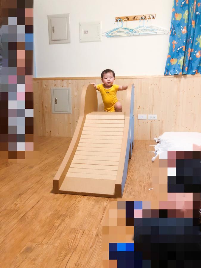 Childlike Innocence Homestay Хуалянь Екстер'єр фото